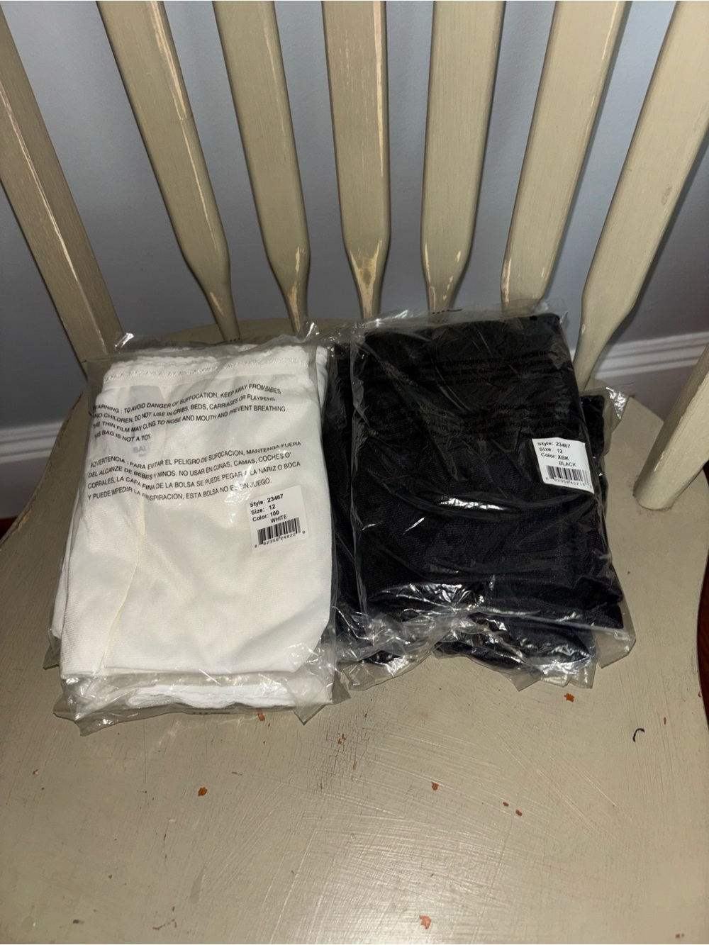 12 pr Bali    Sz 12  XXXL Seamless Panty Pack — 6Black and 6White